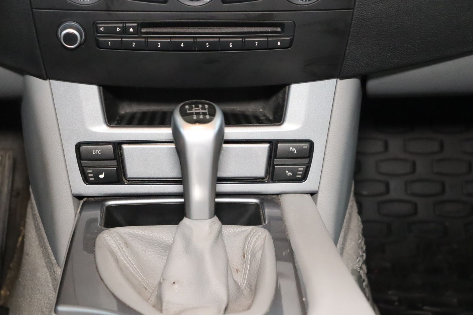 Fahrzeugabbildung BMW 523 i * Sitzhzg. * Klimaautomatik * PDC