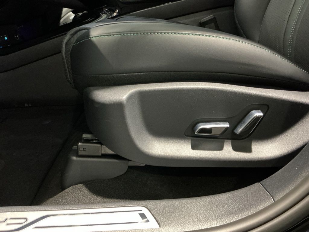 BYD SEAL U