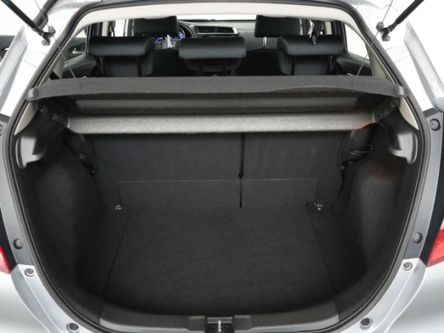 Jazz i-VTEC COMFORT+SITZHEIZUNG+PARKPILOT VO+HI+