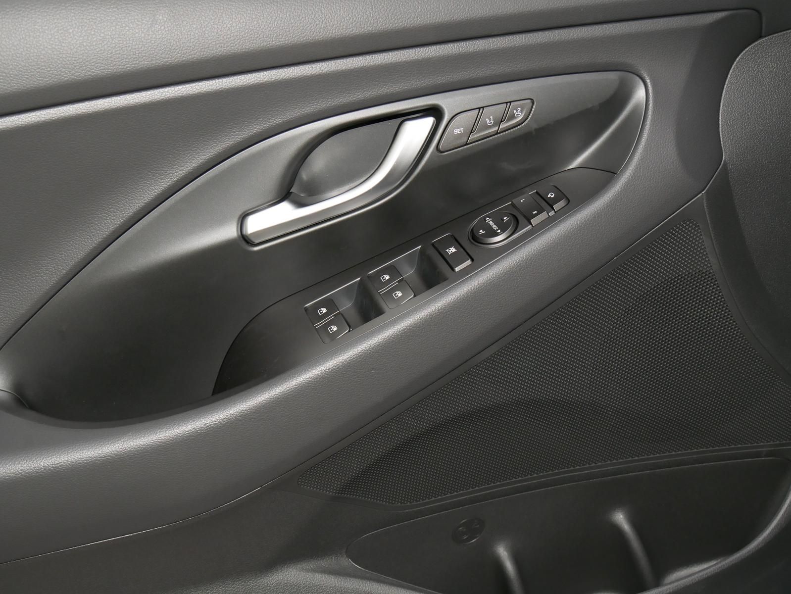 Hyundai i30 – Bild 15