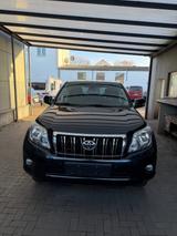 Toyota Land Cruiser 3.0 D-4D Executive Automatik Ex... - Toyota Gebrauchtwagen in Duisburg
