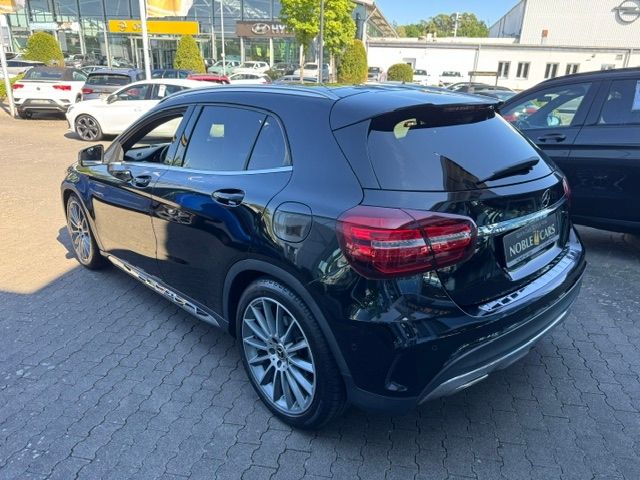 Fahrzeugabbildung Mercedes-Benz GLA 250 4Matic AMG PANO KAM LED NAVI