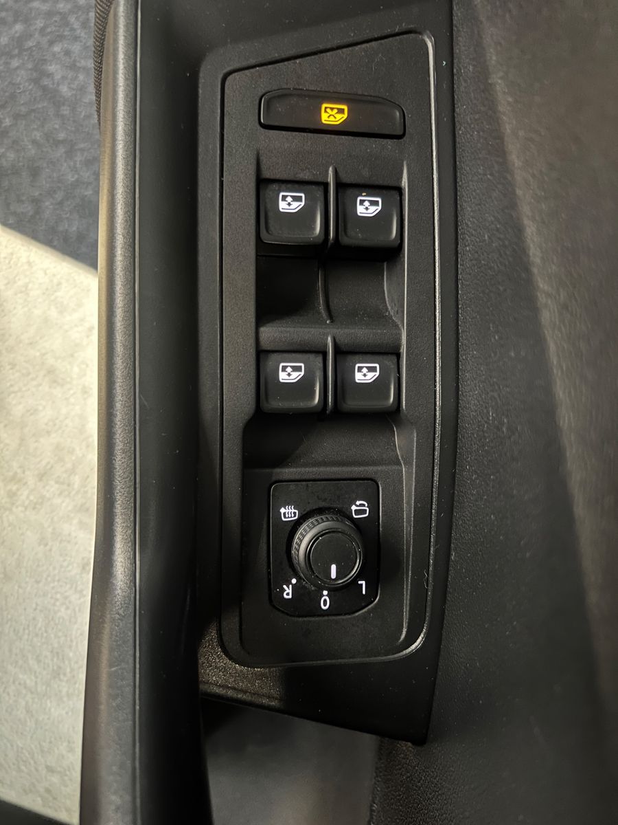 Fahrzeugabbildung Volkswagen T-Roc TDI *NAVI* CAR-PLAY *