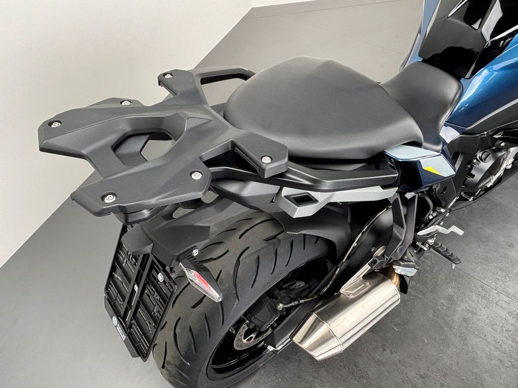 Fahrzeugabbildung BMW S 1000 XR *1. HAND *WENIG KILOMETER