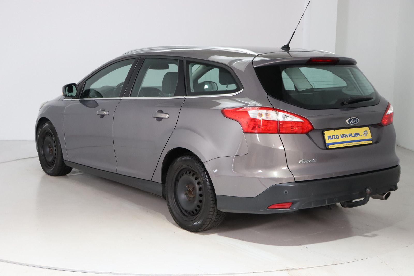 Fahrzeugabbildung Ford Focus 1.6 EcoBoost Turnier Parkassist. * Keyless