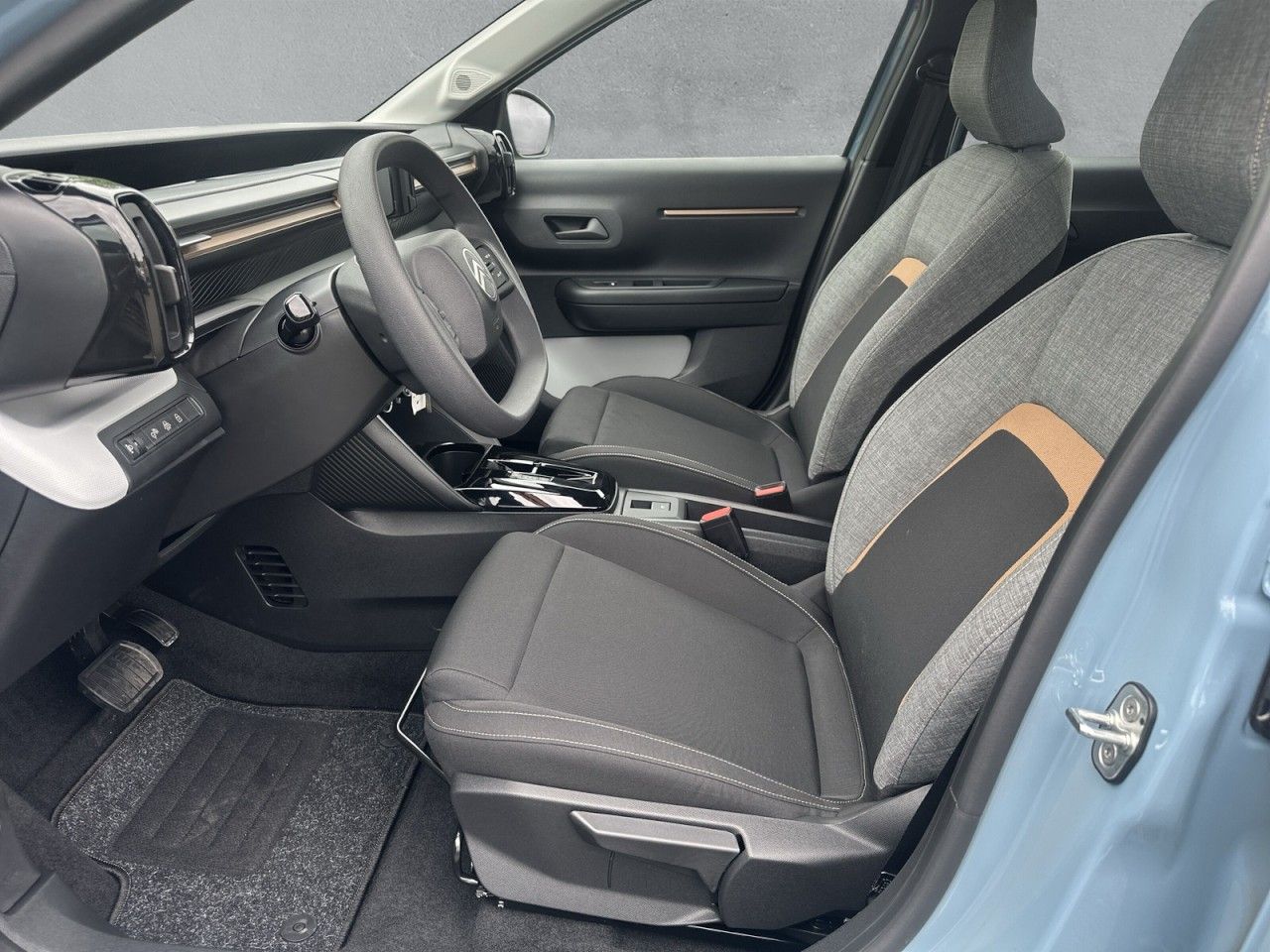 Fahrzeugabbildung Citroën ë-C3 Aircross 113 YOU