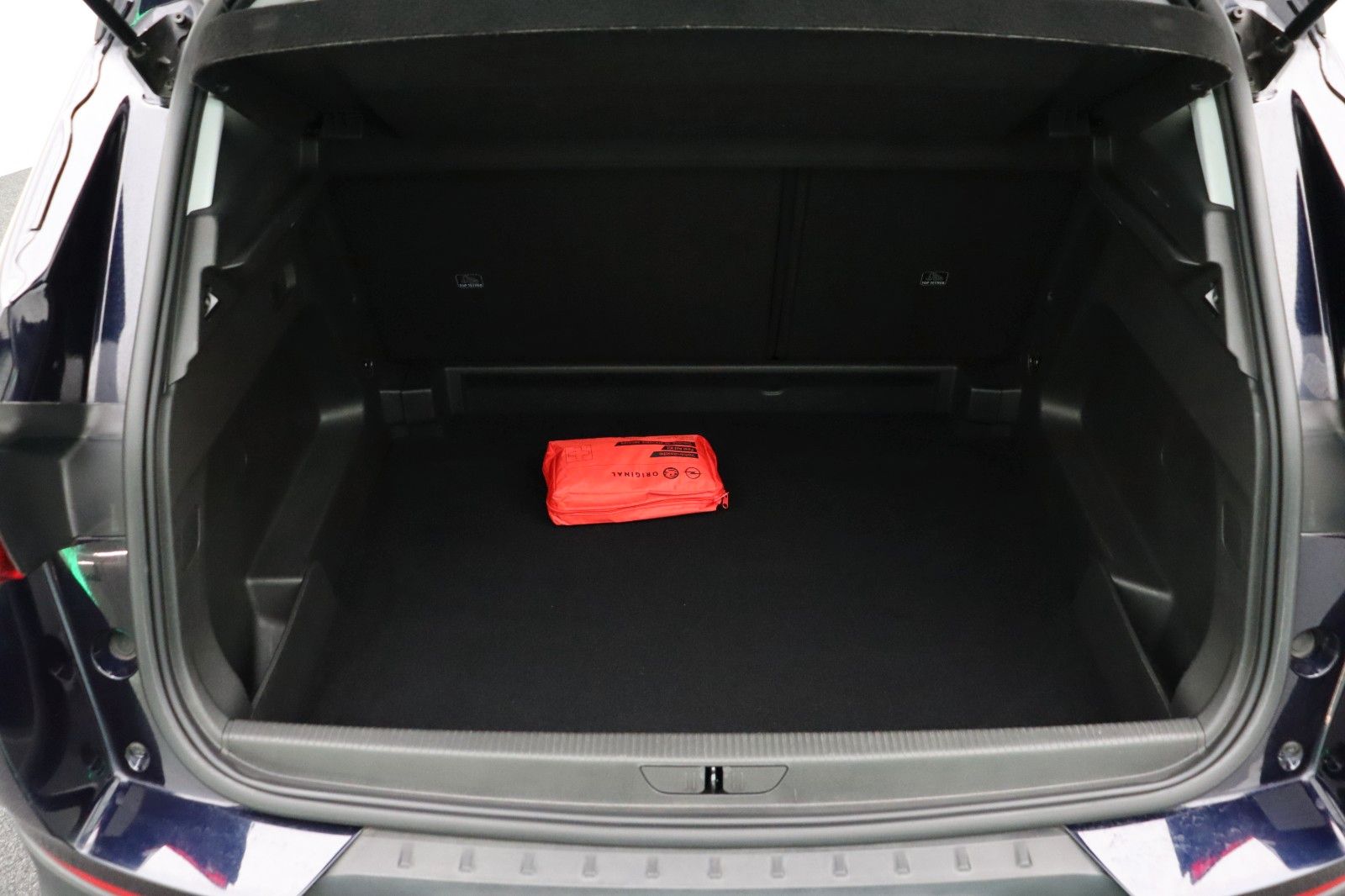 Fahrzeugabbildung Opel Grandland 1.2 Edition