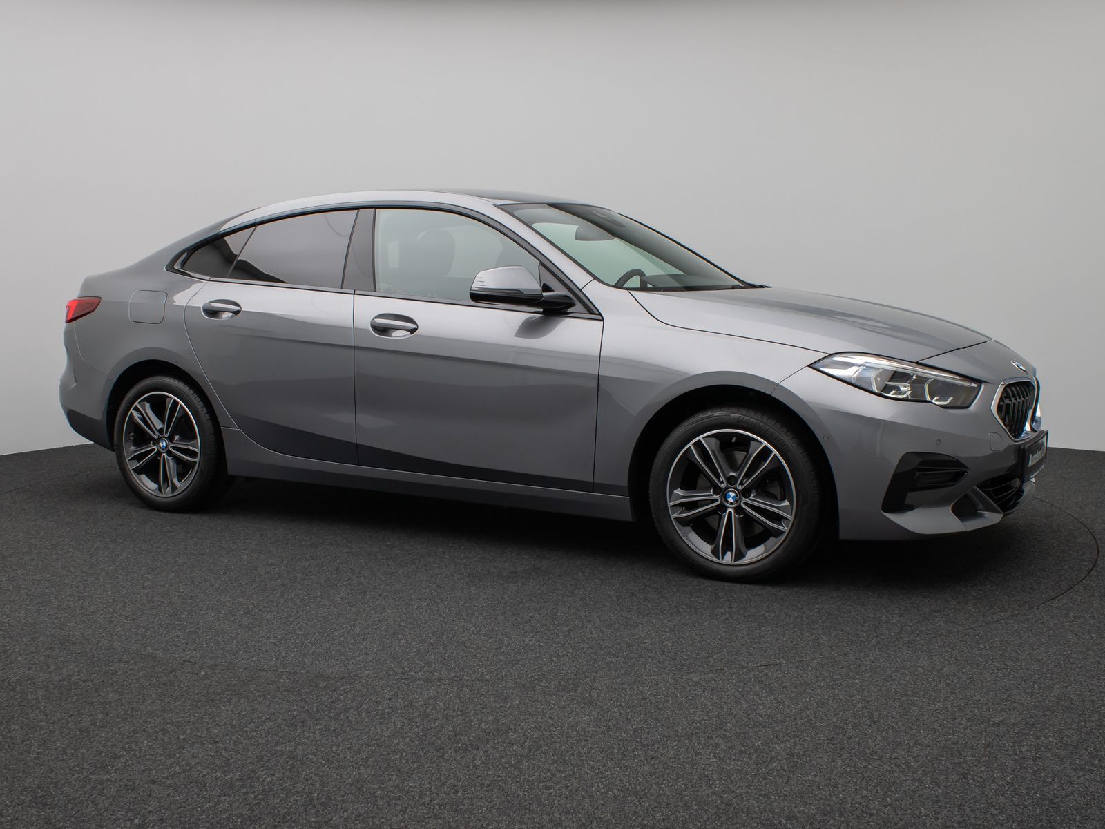 Fahrzeugabbildung BMW 218i Gran Coupé SportLine DAB PDC DrivAssist LED