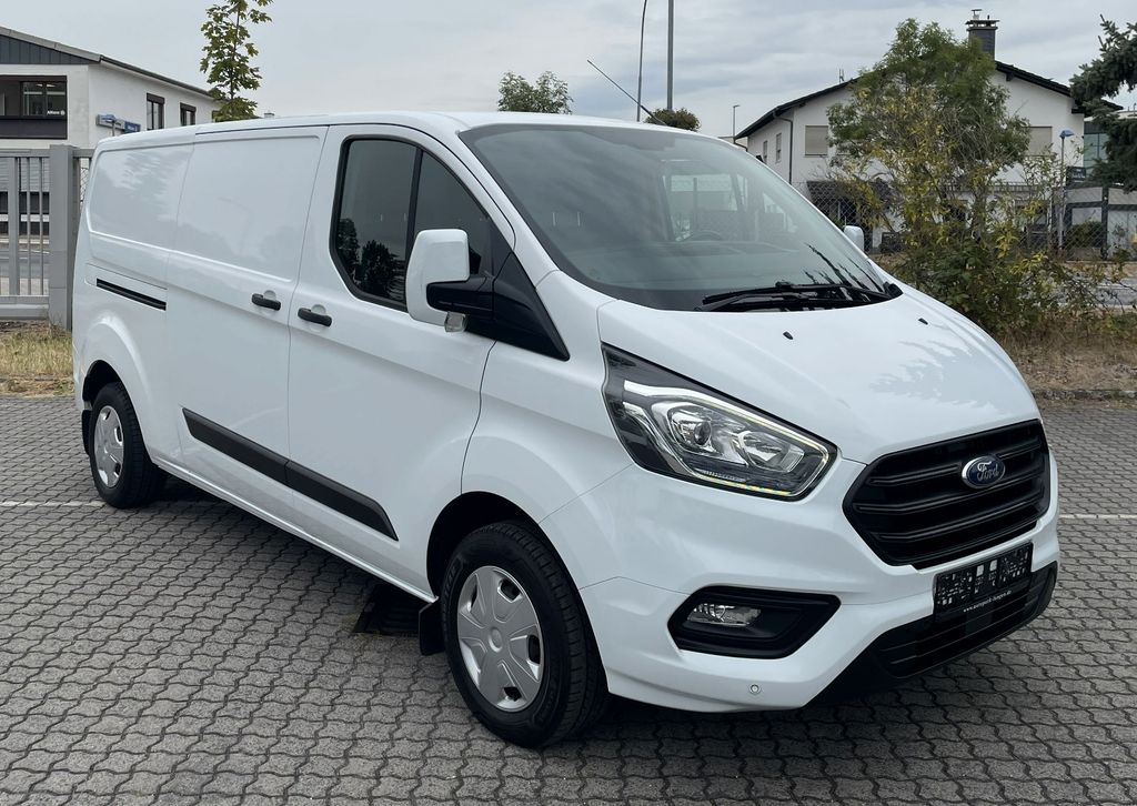 Image of Ford Transit Custom