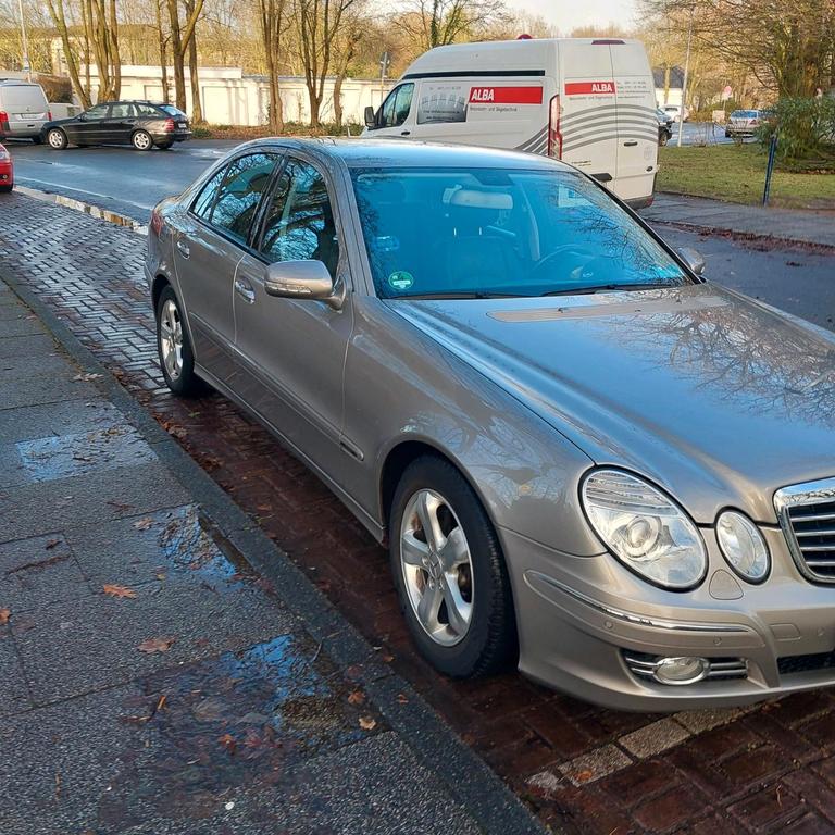 Mercedes-Benz 280