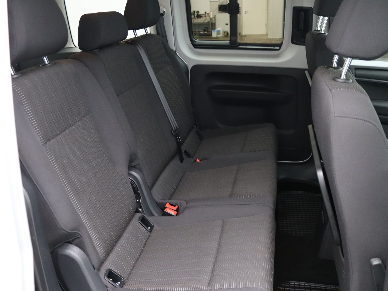 Volkswagen Caddy - Bild 11