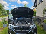 BMW X5 xDrive35i - - BMW X5 mit Schiebedach