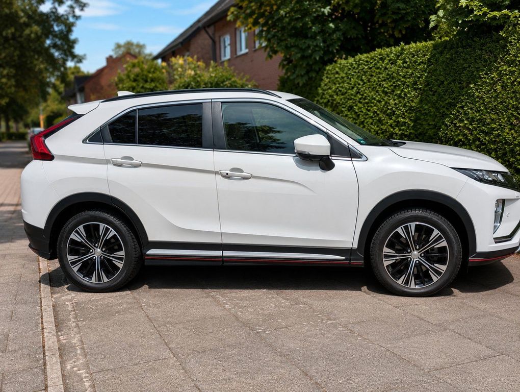 Image of Mitsubishi Eclipse Cross