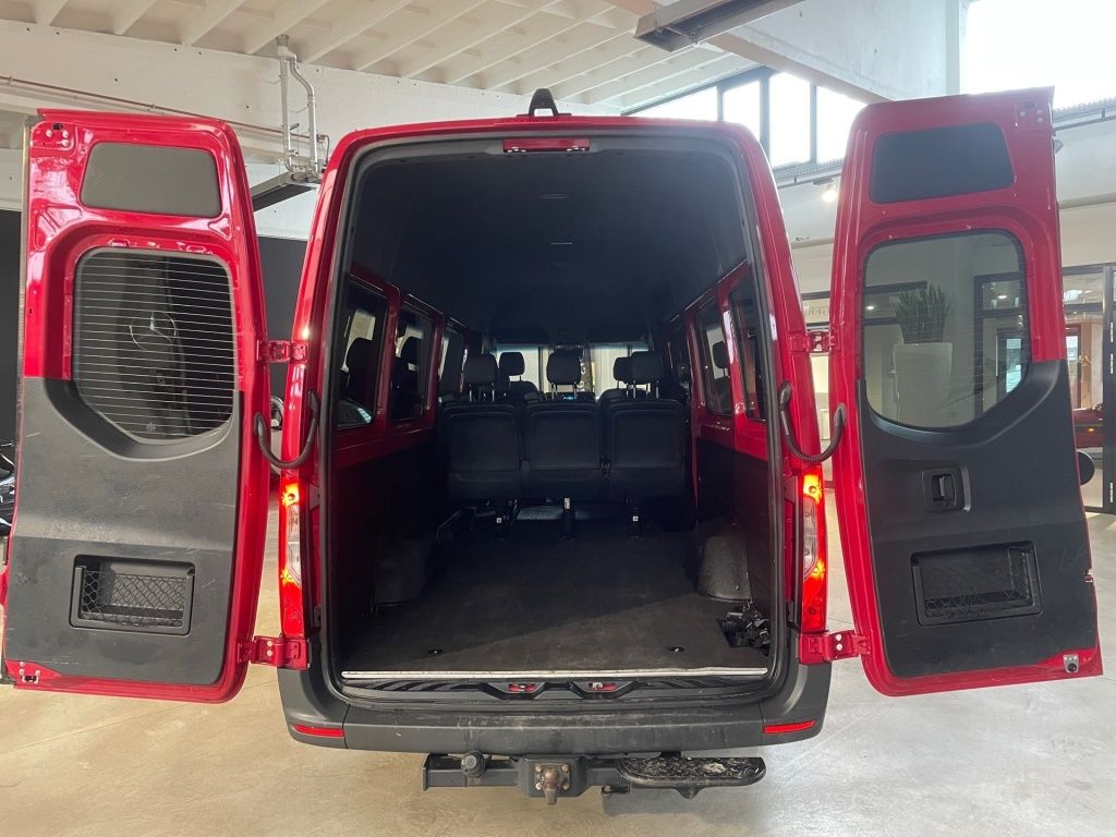 Fahrzeugabbildung Mercedes-Benz Sprinter 316 Tourer L3H2 8 Sitze 3,5t AHK LED