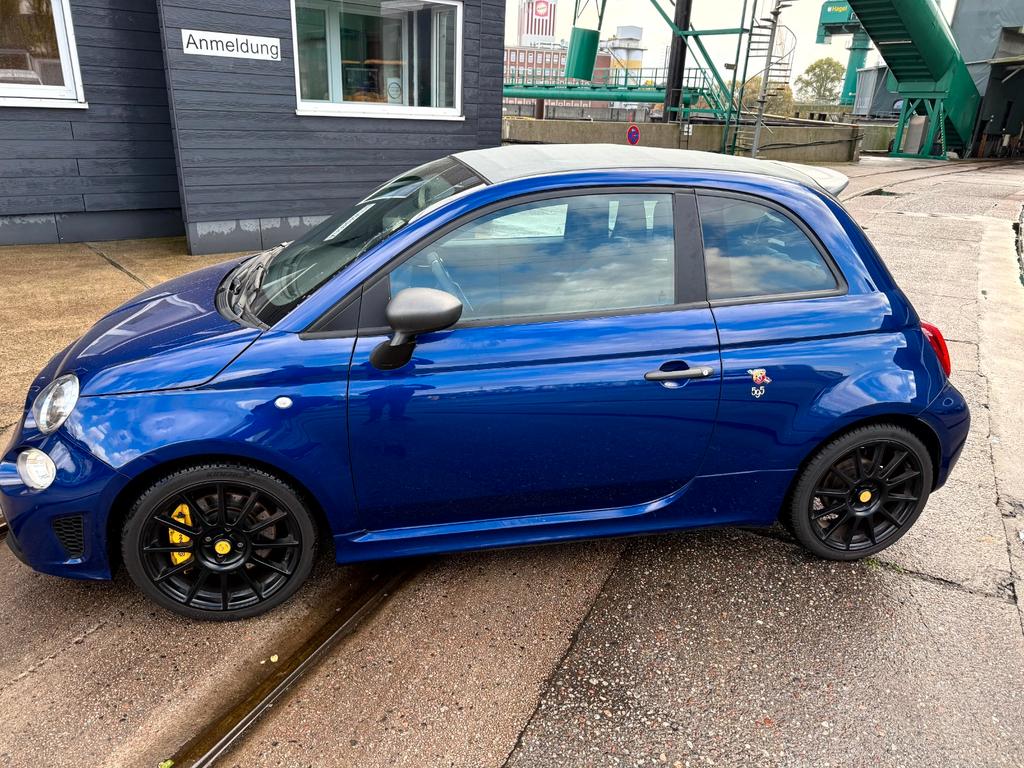 Abarth 595 Competizione