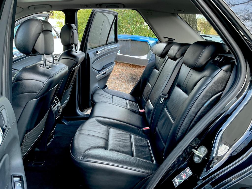 Mercedes-Benz ML 300