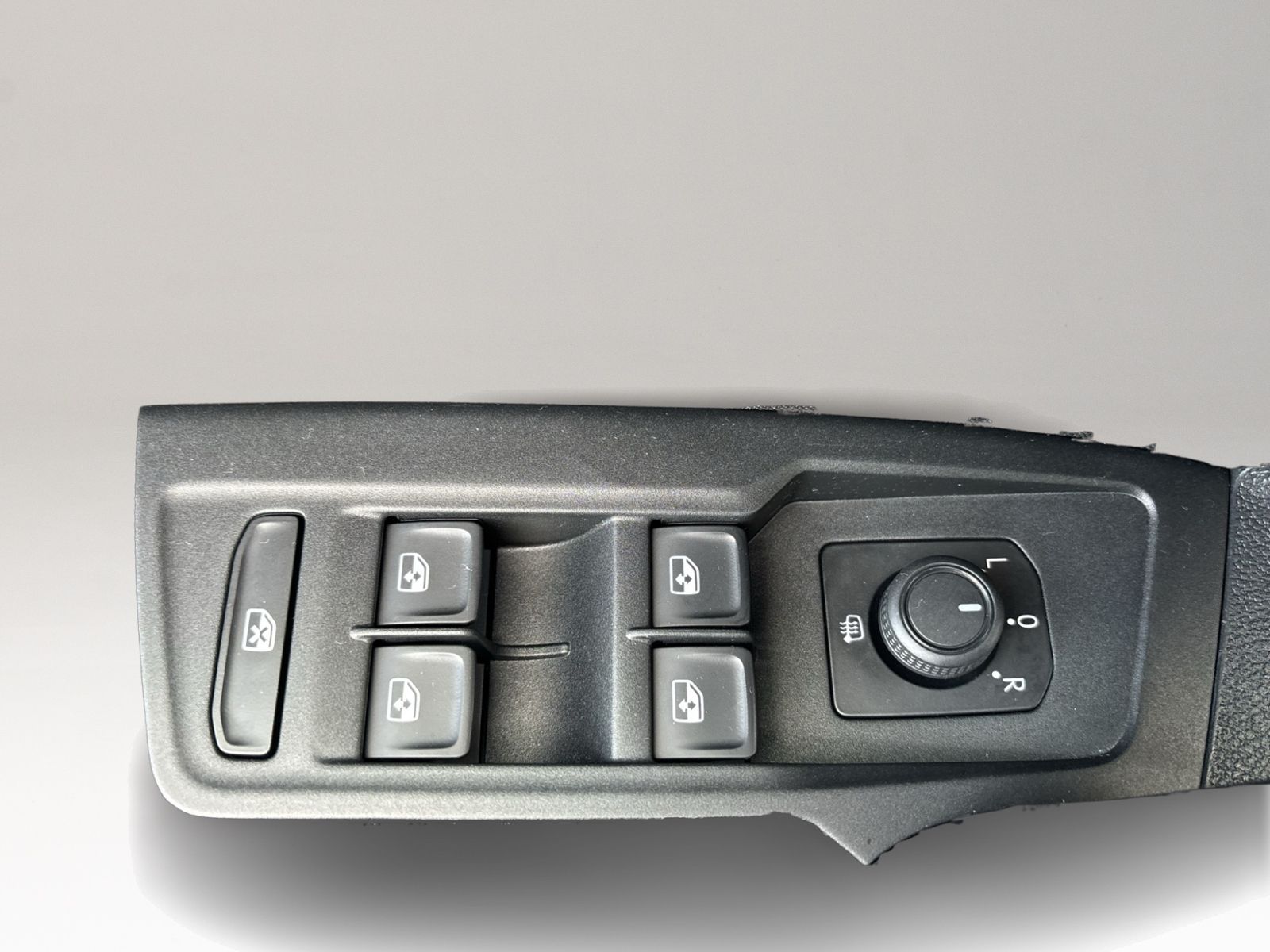 Tiguan 1.5 TSI, ACC, Winterpaket, Dachreling, Cl