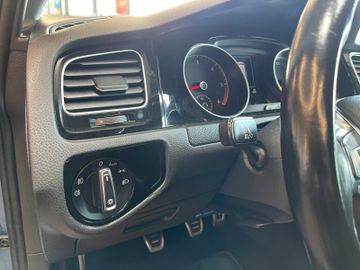 Volkswagen Golf 1.6 TDI BMT ALLSTAR Variant *PANORAMA*NAVI*
