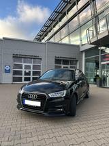 Audi A1 3x S Line/Sportpaket/All Black/BOSE/SHZ/Xenon - Audi A1: Bose