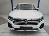 Volkswagen Touareg 3.0TDI R-Line 4Motion LED - Volkswagen Touareg aus 2021