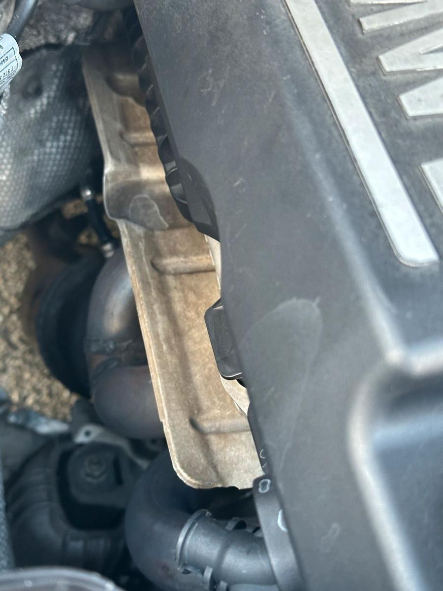 BMW 318 2007 — photo 15