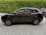 Hyundai ix35 2.0 GDi Style AWD *1.Hand*Leder*PDC*8xAlufe - Hyundai ix35 in München