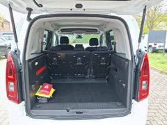 Fahrzeugabbildung Opel Combo Life 1.5D 96KW Elegance TWW+RFK+SHZ+LRH