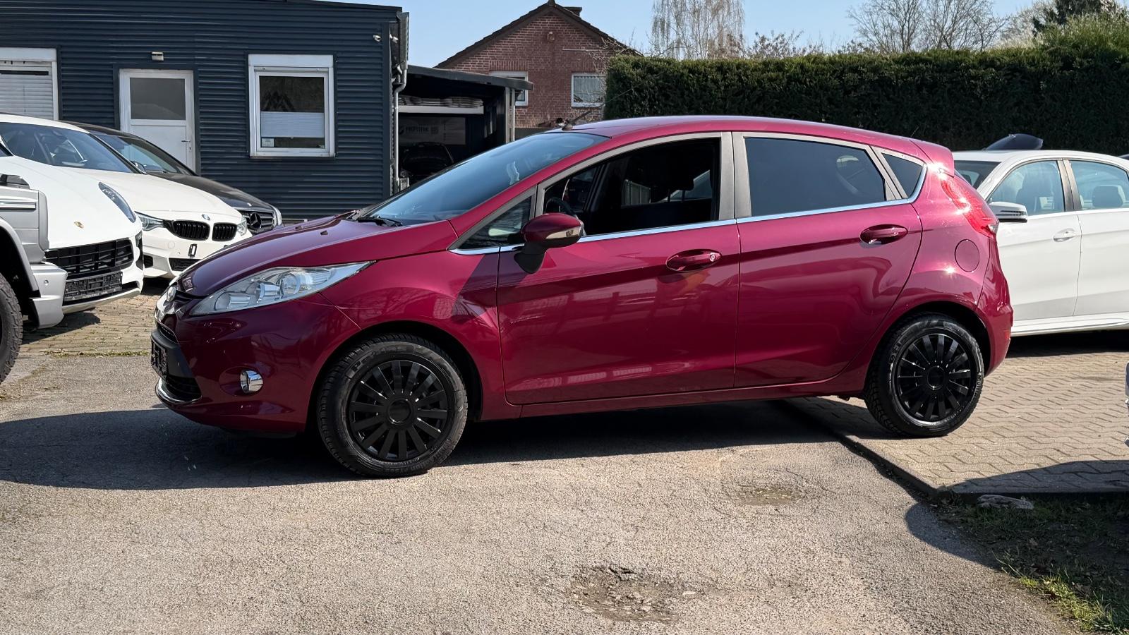 Ford Fiesta Titanium X-Paket Ambiente Klimaautomatik