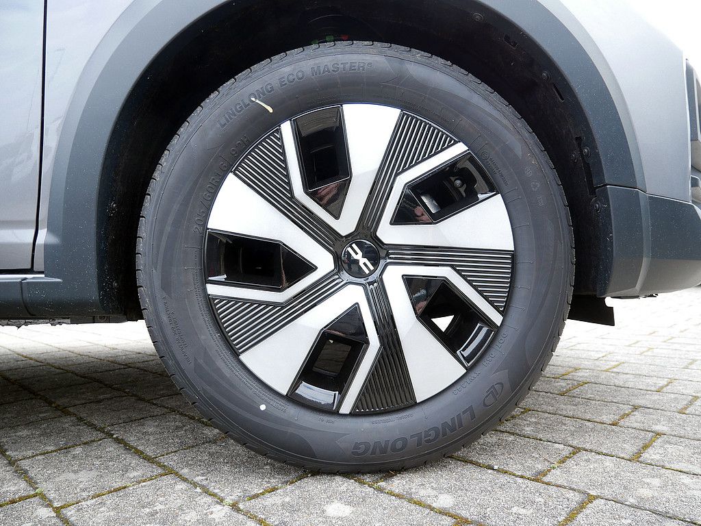 Fahrzeugabbildung Dacia Sandero Stepway Expression TCe 110 FACELIFT 2026