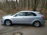 Mitsubishi Lancer 2.0 DI-D Sportback mit 1... - Mitsubishi Lancer aus 2010: Sportback