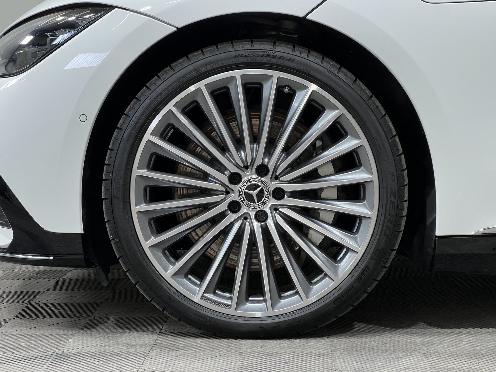 Mercedes-Benz EQE 350+AMG/PremiumPlus/Airmatic/22KW/Akustik/21 imagem 3