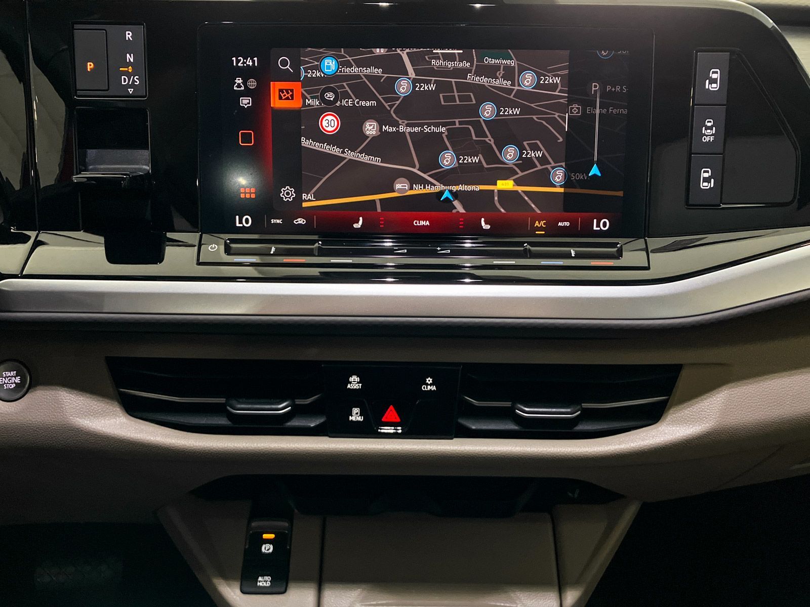 Volkswagen T7 Multivan - Bild 10