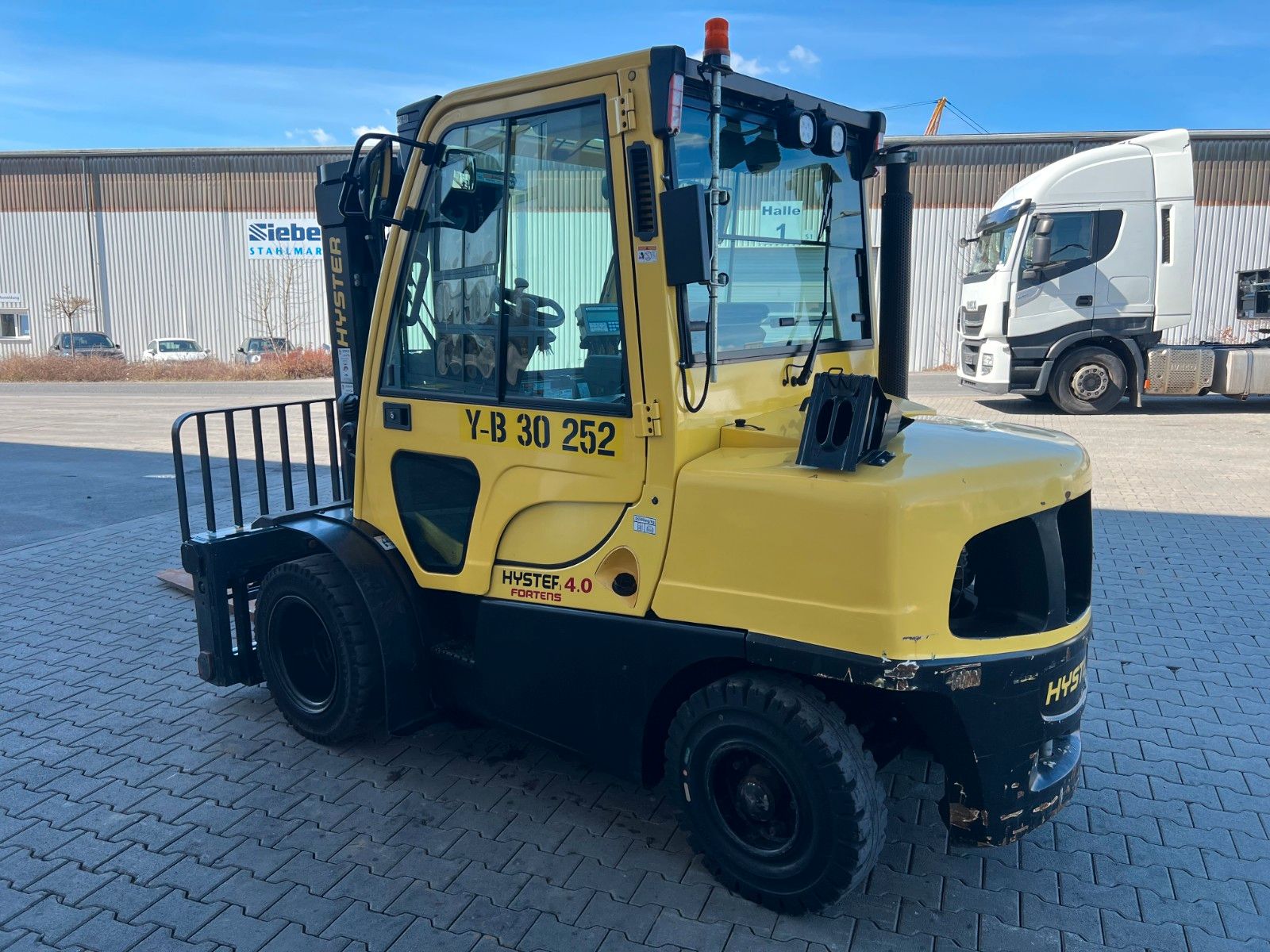 Fahrzeugabbildung Hyster H4.0 FT6 / Verstellgerät / HH:4.42m / nur 1.152h