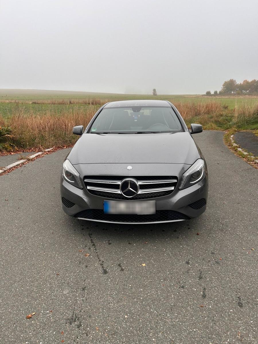 Mercedes-Benz A 200