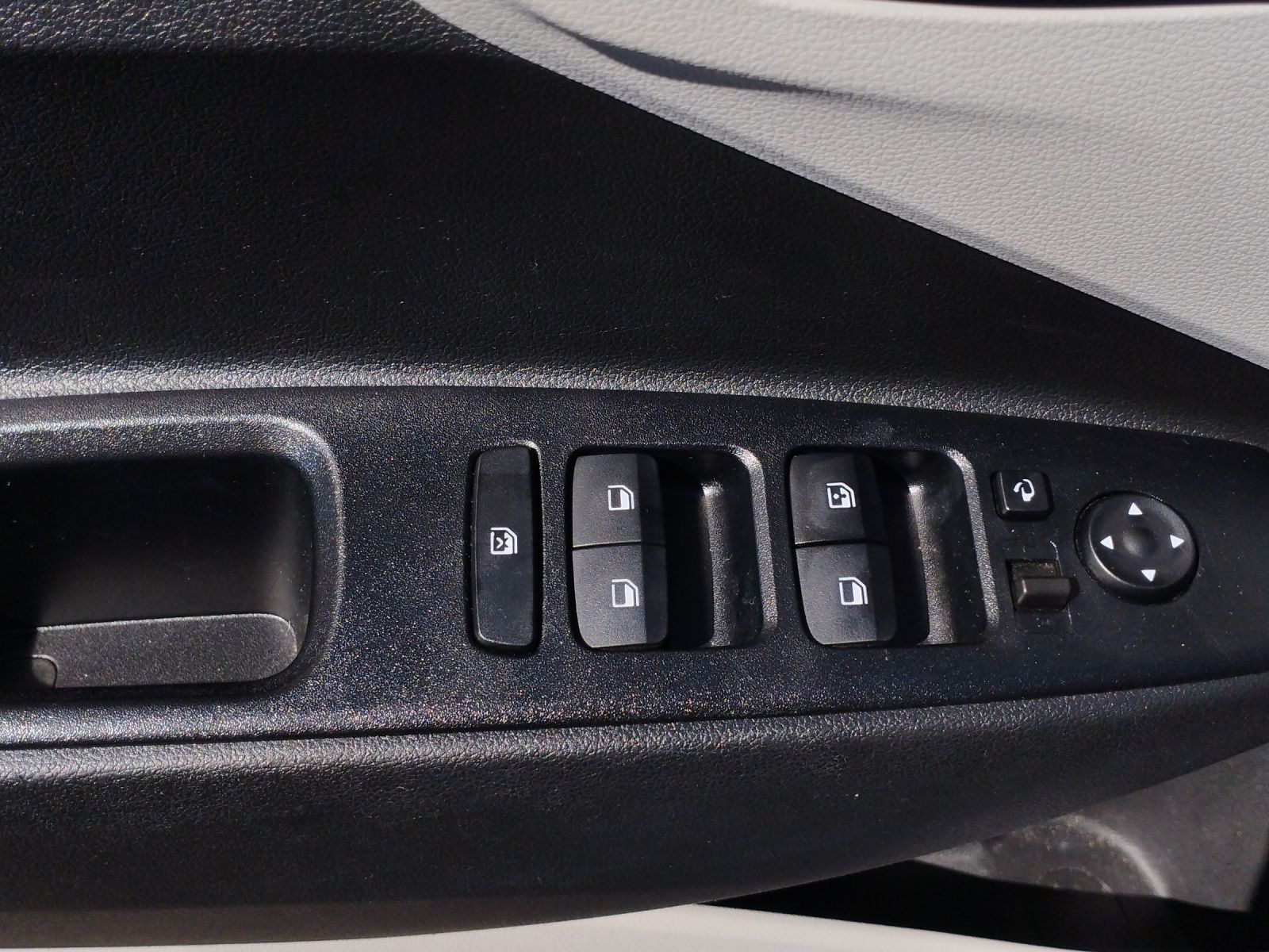 Hyundai i10 – Bild 17