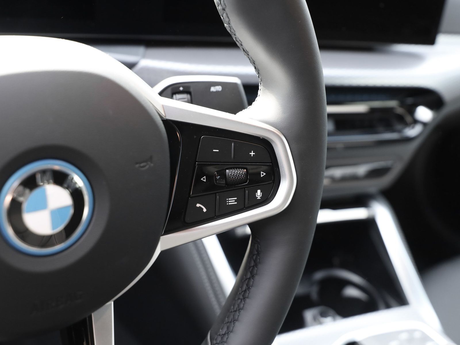 BMW i4 - Bild 12