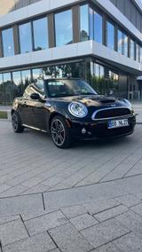 MINI Cooper S Cabrio Cooper S - MINI Cooper S Cabrio mit Panoramadach