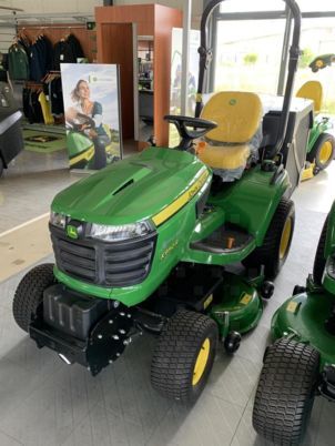 John Deere X950R