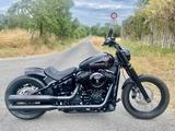 Harley-Davidson Killer Custom Street Bob, all black mit Garantie - HARLEY-DAVIDSON STREET BOB CUSTOM