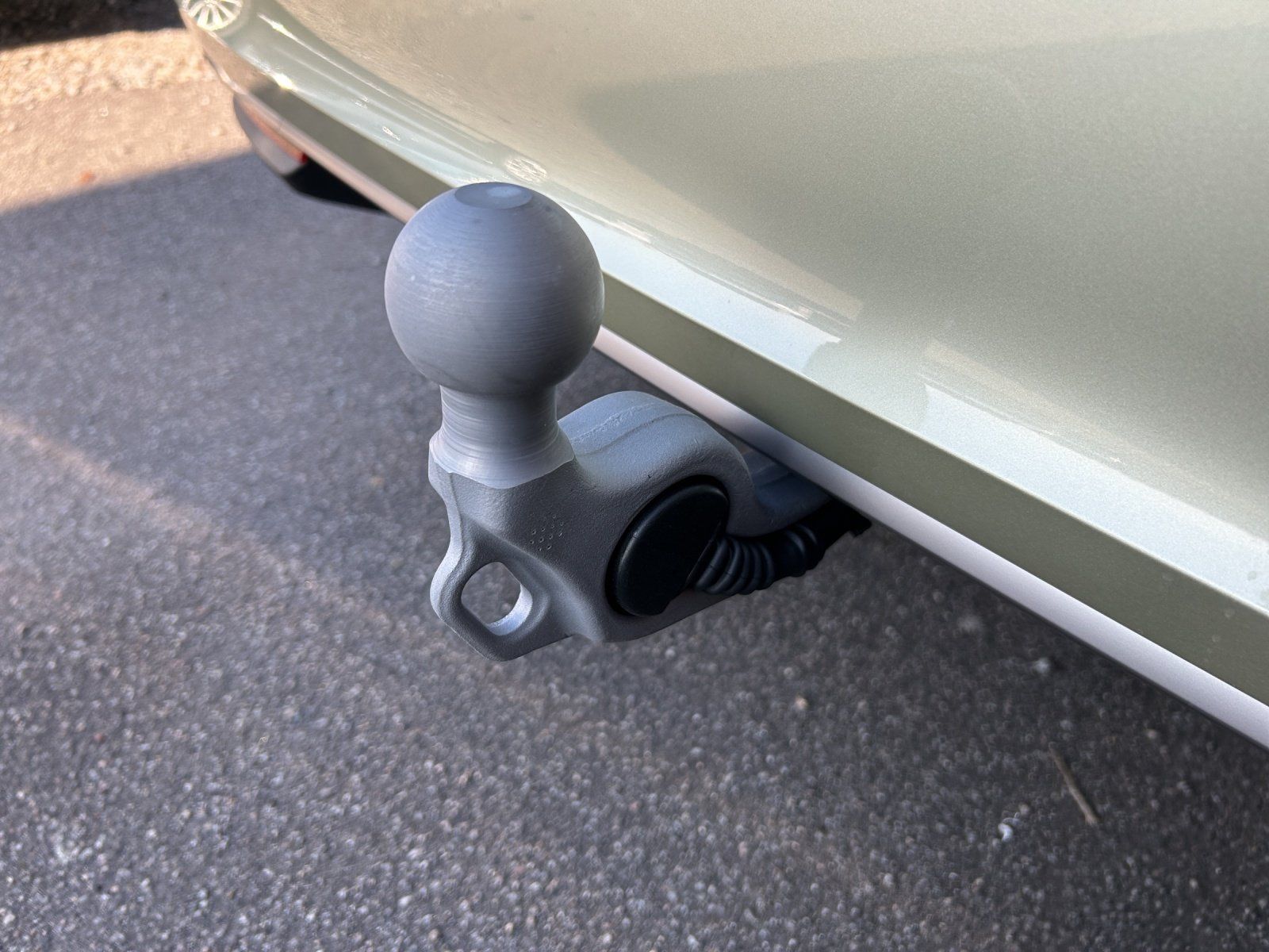 Fahrzeugabbildung SKODA Superb Combi 2.0 TDI L&K/ST-HZG/PANO-DA/AHK/360°