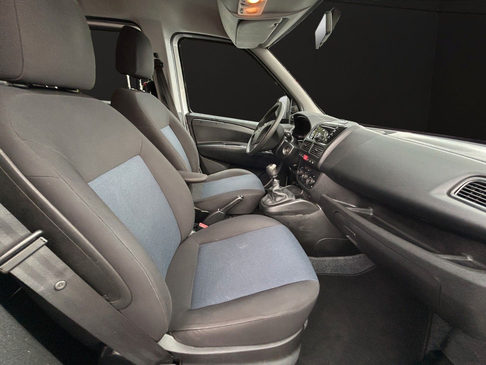 Fahrzeugabbildung Opel Combo D Edition L1H1/Inspektion Neu/ 1.Hand !!/
