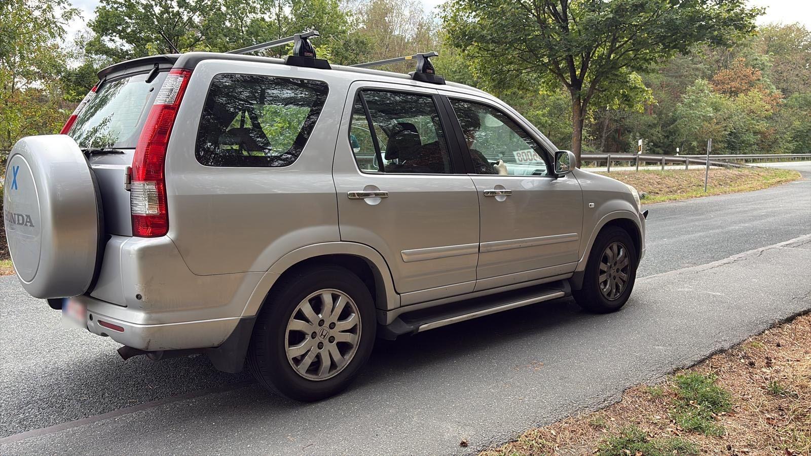Honda CR-V 2006 — rear view