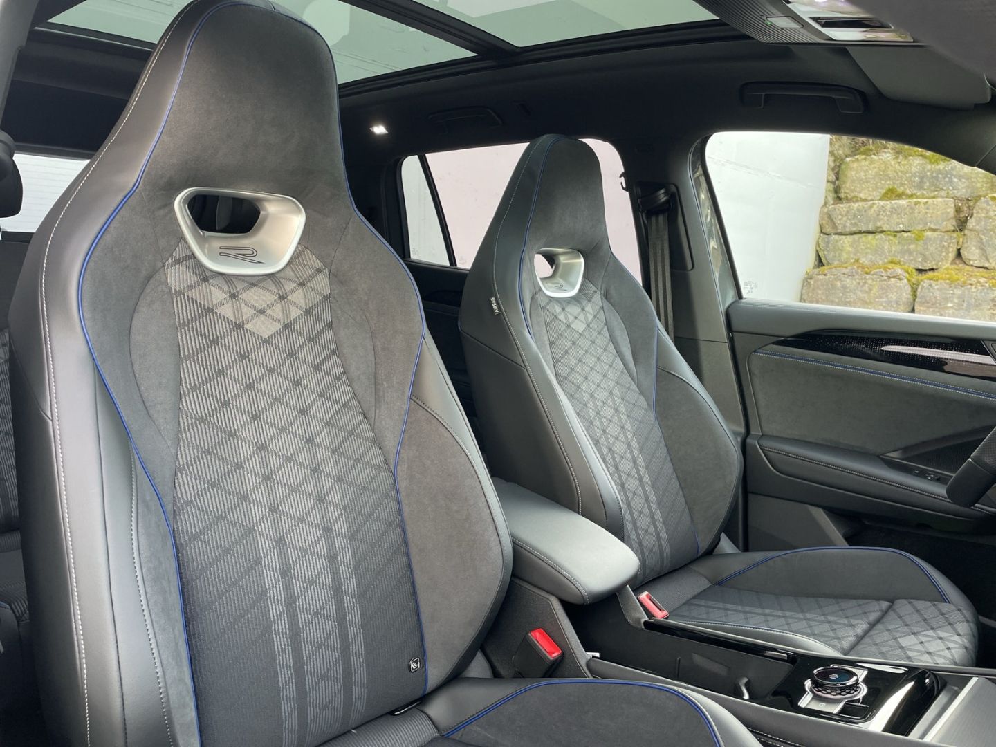 Tayron R-Line 2.0 TDI DSG 4MOTION Standhzg/Pano