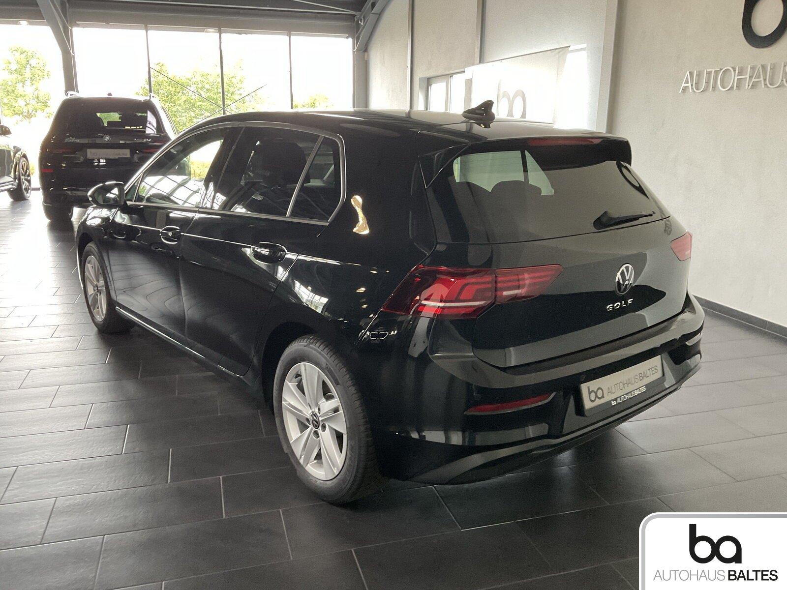 Volkswagen Golf VIII 1.5 TSI Life ACC/LED/PDC/CockpitPro, миниатюра 4