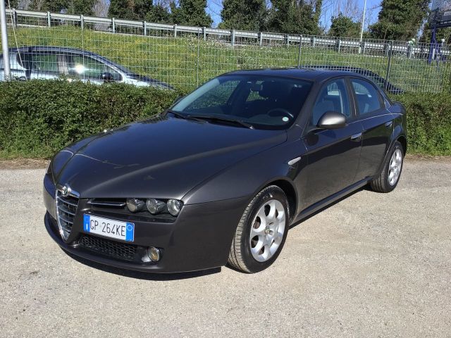 Alfa Romeo 159 1.9 JTDm 16V Progression 4p