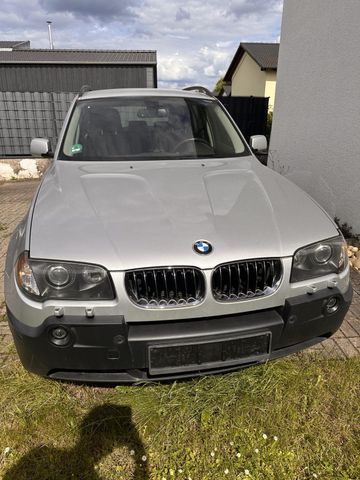 BMW X3 E83 3.0D