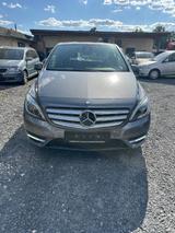 Mercedes-Benz B 200 B -Klasse B 200 - Mercedes-Benz B 200 Gebrauchtwagen in Nürnberg