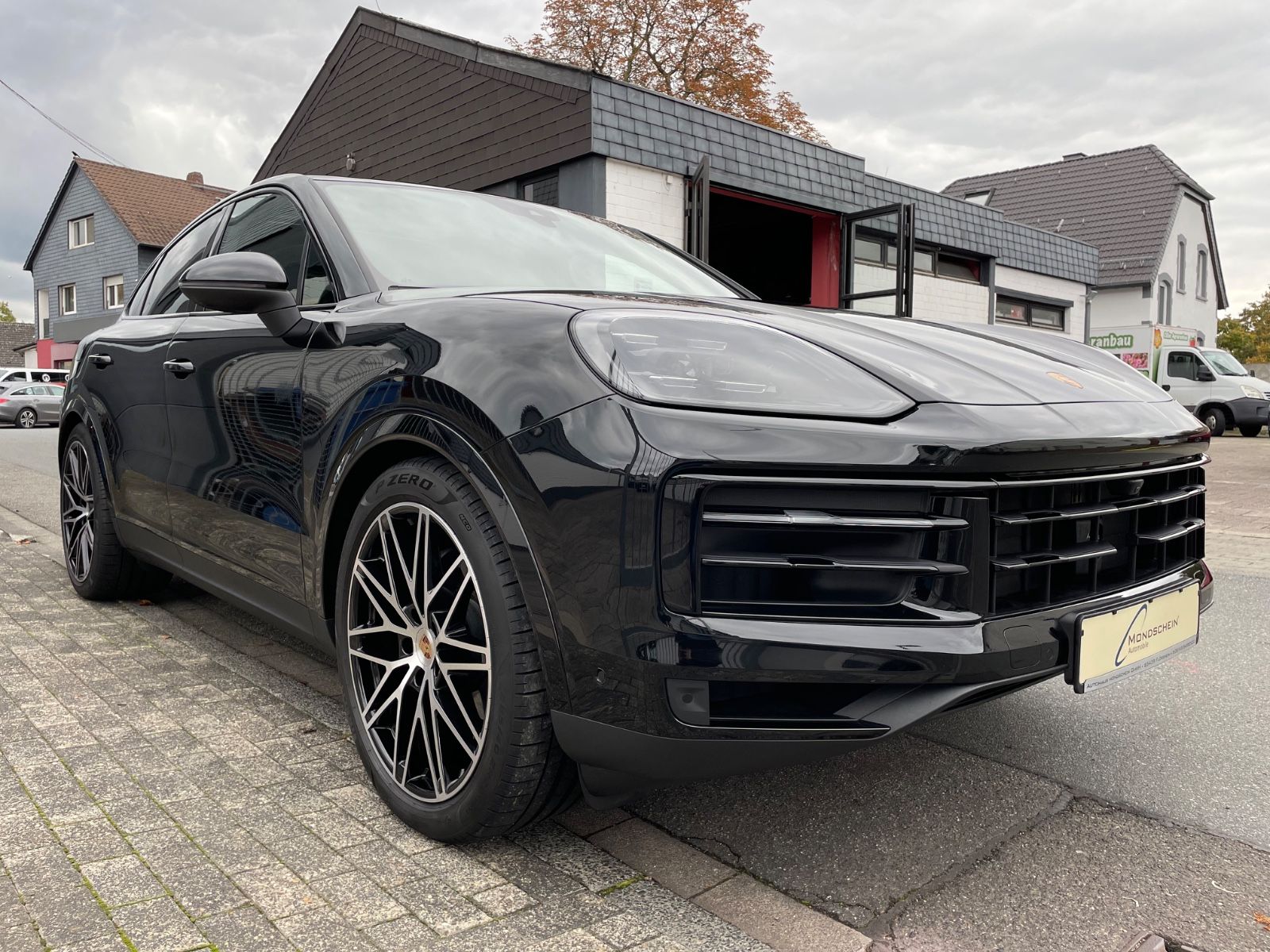 Fahrzeugabbildung Porsche Cayenne V6 Coupe |ACC|HUD|PASM|3.Displ.|Bose|22"