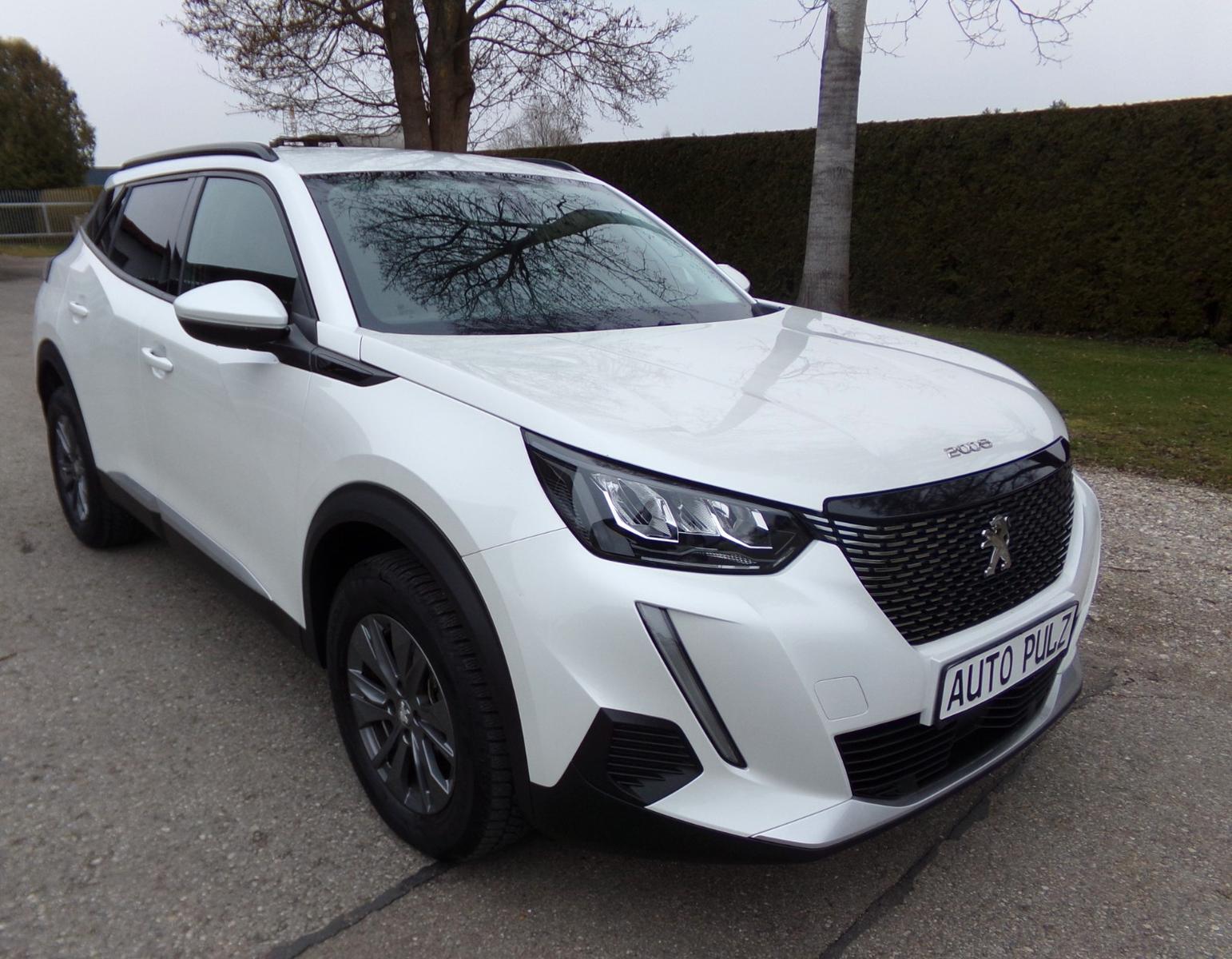 Peugeot 2008 Allure PT130 AUTOM.*NAVI*SHZ*1. HAND