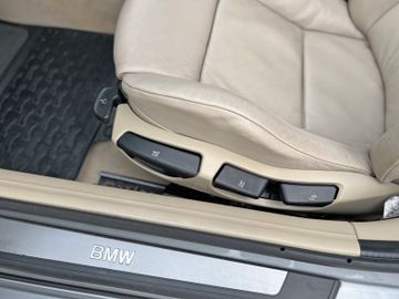 BMW Z4 Coupe 3.0 | 2 Hand | Leder | Bi-Xen | M-Paket